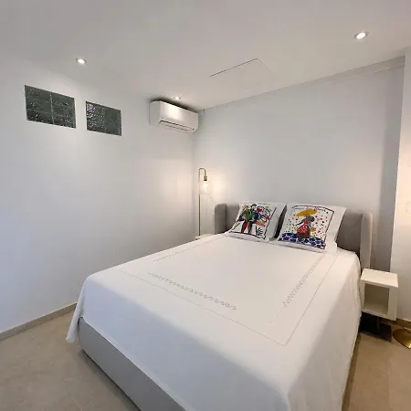 - Chic & Cosy Au Nouveau Port Appartement *